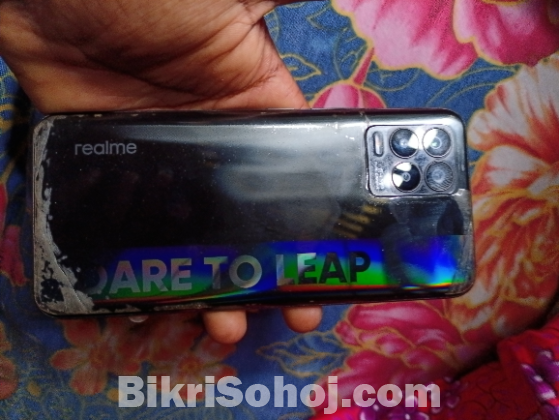 Realme 8